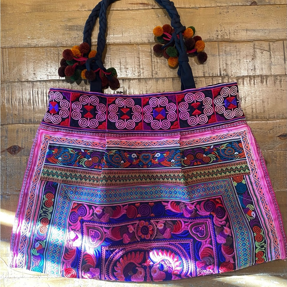 Colorful Embroidered Women's Bag